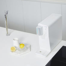 Load image into Gallery viewer, [K-BRAND] LIVING CARE Mini Direct Water Purifier CHP-101
