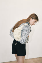 Load image into Gallery viewer, MARHEN.J Plie Bag Ivory