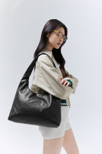 Load image into Gallery viewer, Marhen. J Milan Bag (3 Colors)