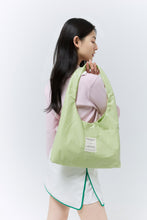 Load image into Gallery viewer, MARHEN.J Dewy Bag (2 Colors)