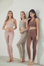 Load image into Gallery viewer, CONCHWEAR Airlight 3D Cropped Leggings 11Colors