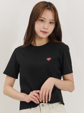 Load image into Gallery viewer, BEYOND CLOSET Women's Edition Nomantic Logo T-Shirt Black