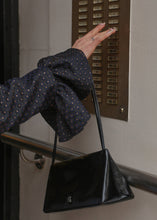 Load image into Gallery viewer, KWANI Sleek Diane Shoulder Bag (3 colours)