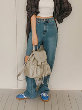 Load image into Gallery viewer, MARHEN.J Scarlet Bag Ivory