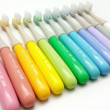 이미지를 갤러리 뷰어에 로드 , [GGD] The Twelve Toddler Toothbrush 12pcs (PASTEL)
