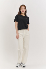 Load image into Gallery viewer, BEYOND CLOSET Women's Edition Nomantic Logo T-Shirt Black