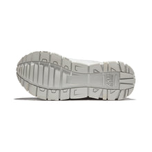 Load image into Gallery viewer, AKIII CLASSIC Urban Tracker White Grey