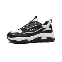 Load image into Gallery viewer, AKIII CLASSIC Urban Tracker Black White