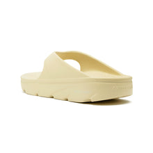 Load image into Gallery viewer, AKIII CLASSIC Cloud Recovery Flip Flop V2 Cream