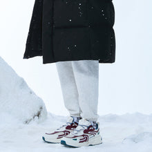 Load image into Gallery viewer, AKIII CLASSIC Titan Sneakers Cream Deep Purple