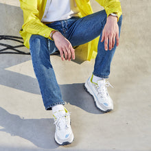 Load image into Gallery viewer, AKIII CLASSIC Urban Tracker White Lime