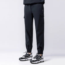 Load image into Gallery viewer, AKIII CLASSIC Urban Tracker Black White