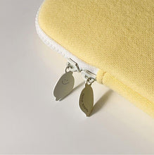 Load image into Gallery viewer, SECOND MORNING iPad Laptop Pouch Lemony