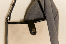 Load image into Gallery viewer, DEPOUND Town Bag Bucket Herringbone Ivory