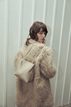 Load image into Gallery viewer, MARHEN.J Lome Tote Bag Beige