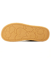 Load image into Gallery viewer, 23.65 VC Cream White Sneakers