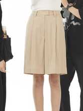 Load image into Gallery viewer, EMKM Bermuda Pants Camel