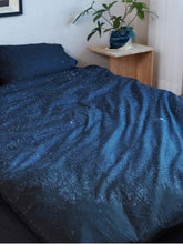 Load image into Gallery viewer, PHOTOZENIAGOODS Gangwondo Starry Night Bedding Set (3 Sizes)