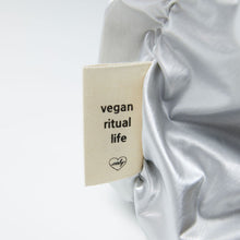 Load image into Gallery viewer, MARHEN.J Popcorn Bag Swing Silver (Seorina's pick)