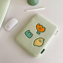 Load image into Gallery viewer, SECOND MORNING iPad Laptop Pouch Greenery