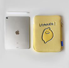 Load image into Gallery viewer, SECOND MORNING iPad Laptop Pouch Lemony
