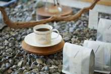 Load image into Gallery viewer, LUYCHO Locomotion Series The Flying Bird (Short Cup 240ml)