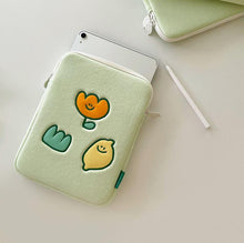Load image into Gallery viewer, SECOND MORNING iPad Laptop Pouch Greenery