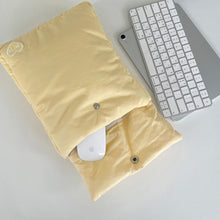 Load image into Gallery viewer, SECOND MORNING Puffy Semo iPad Pouch 2 Types