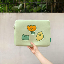 Load image into Gallery viewer, SECOND MORNING iPad Laptop Pouch Greenery