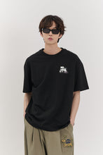 Load image into Gallery viewer, BEYOND CLOSET Gallery Nowhy The Legend Aartwork T-Shirt Black