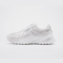 이미지를 갤러리 뷰어에 로드 , PIEBY Demo White Sneakers
