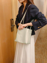Load image into Gallery viewer, MARHEN.J Lome Tote Bag Beige