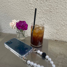 Load image into Gallery viewer, ARNO BEADS Iphone Case With Beads Strap Black Point Pearl