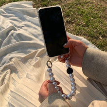 Load image into Gallery viewer, ARNO BEADS Iphone Case With Beads Strap Black Point Pearl