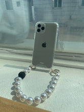 Load image into Gallery viewer, ARNO BEADS Iphone Case With Beads Strap Black Point Pearl