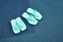 Load image into Gallery viewer, MULEBOY Square X Flip Flop Mint
