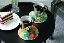 Load image into Gallery viewer, LUYCHO On Flowers Series Toucan (Tall Cup 350ml)