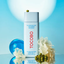 Load image into Gallery viewer, TOCOBO Bio Watery Sun Cream