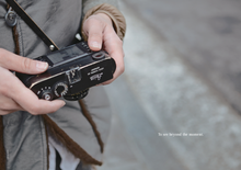 Load image into Gallery viewer, downloadable_leica_10.png