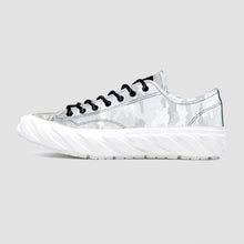 Load image into Gallery viewer, age reflect camo low 2.jpg