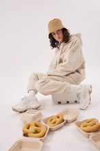 Load image into Gallery viewer, GRIMPER Pretzel🥨Sneakers Cream