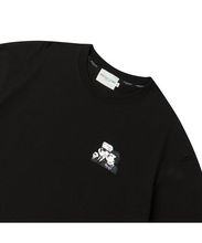 Load image into Gallery viewer, BEYOND CLOSET Gallery Nowhy The Legend Aartwork T-Shirt Black