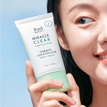 Load image into Gallery viewer, RAEL BEAUTY Miracle Clear Skinfit Sunblock