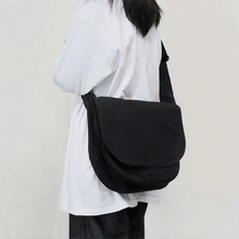 Load image into Gallery viewer, D.LAB Leo Daily Round Cross Bag Khaki