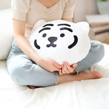 Load image into Gallery viewer, MUZIK TIGER Mochi Cushion White Tiger
