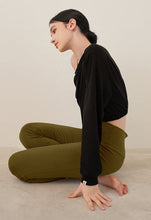 Load image into Gallery viewer, CONCHWEAR Loose Fluffy Sweatshirt (4 Colours)