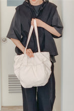 Load image into Gallery viewer, MARHEN.J Popcorn Bag Mambo Ivory