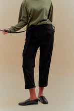이미지를 갤러리 뷰어에 로드 , [2022 CAST] CCOMAQUE by DOLSILNAI Ribbon Belt Design Pants Black
