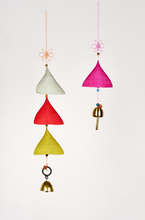 Load image into Gallery viewer, [HONG HYUN-JEONG HANJI CRAFT STUDIO] Ramie Wind Bell
