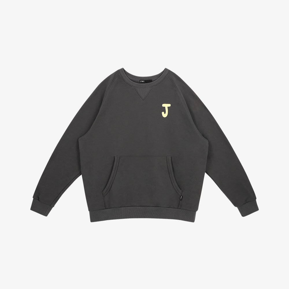 [2023 CAST] CITYBREEZE Talk Over Fit Jenny Sweatshirt_Charcoal